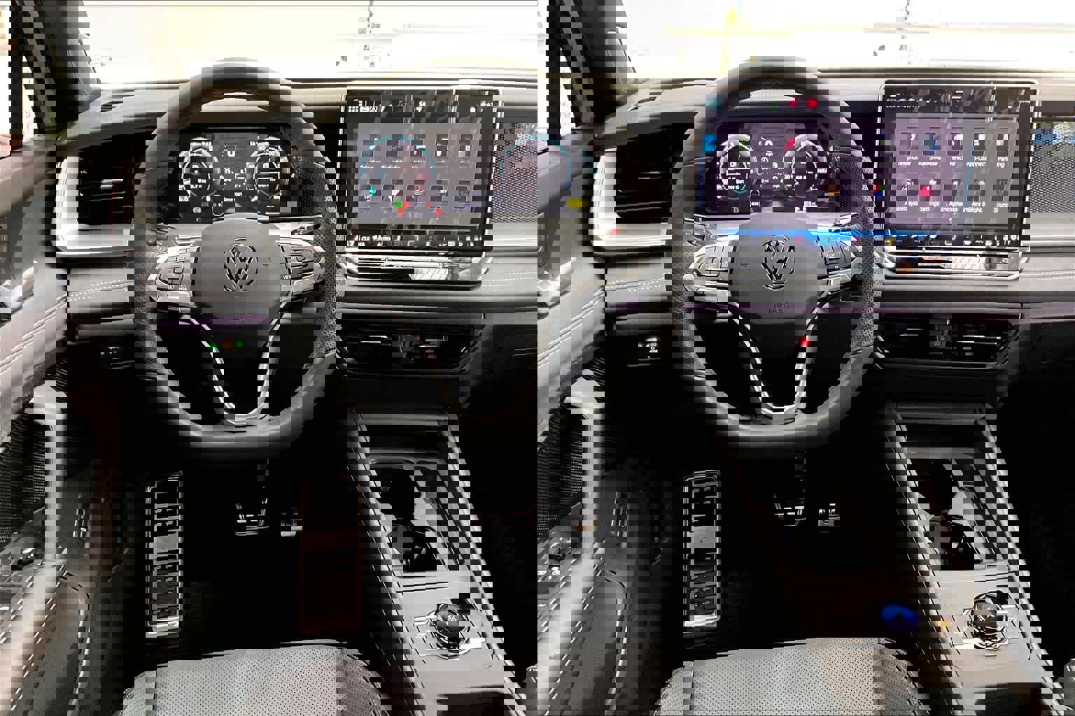 New 2026 Volkswagen Tiguan SE R-Line image 15