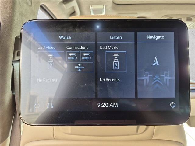 Used 2021 Cadillac Escalade ESV Premium Luxury Platinum AWD/4WD image 16