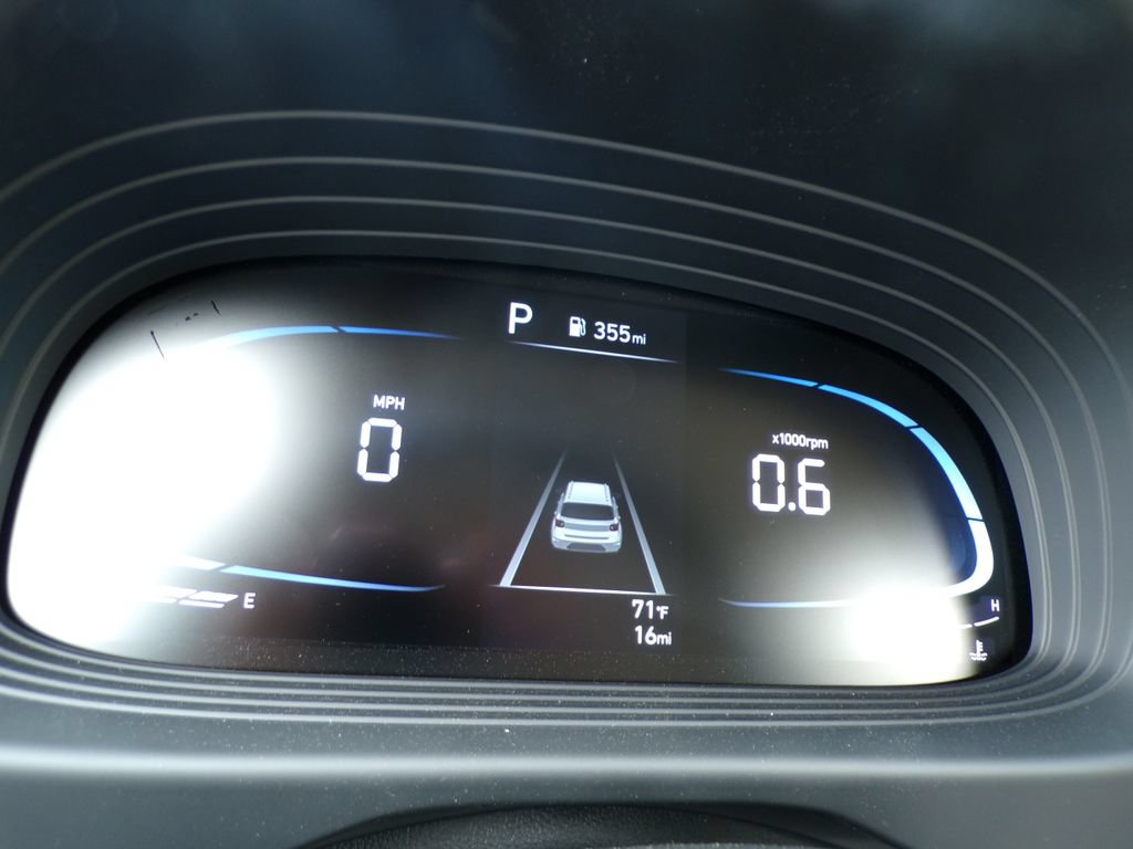 New 2026 Hyundai Venue SEL FWD image 21