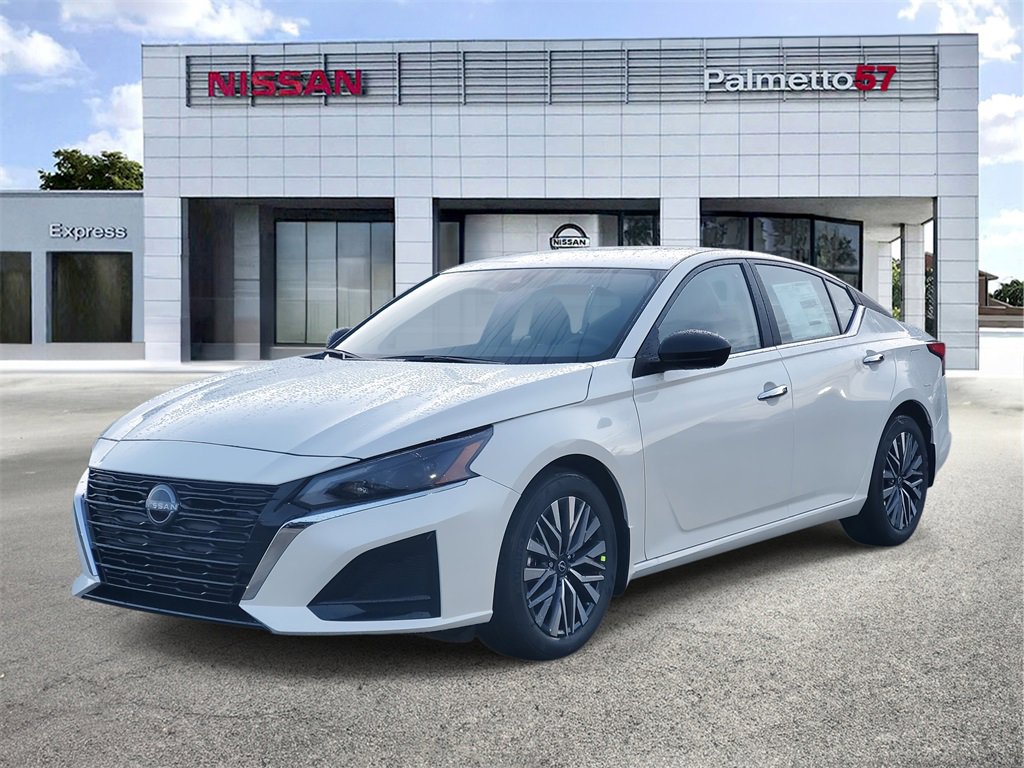 New 2025 Nissan Altima 2.5 SV w/ SV Premium Package image 3