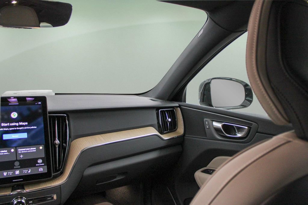 New 2026 Volvo XC60 B5 Plus w/ Protection Package Premier AWD/4WD image 16