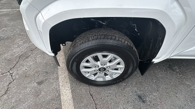 Used 2024 Toyota Tacoma SR5 image 39