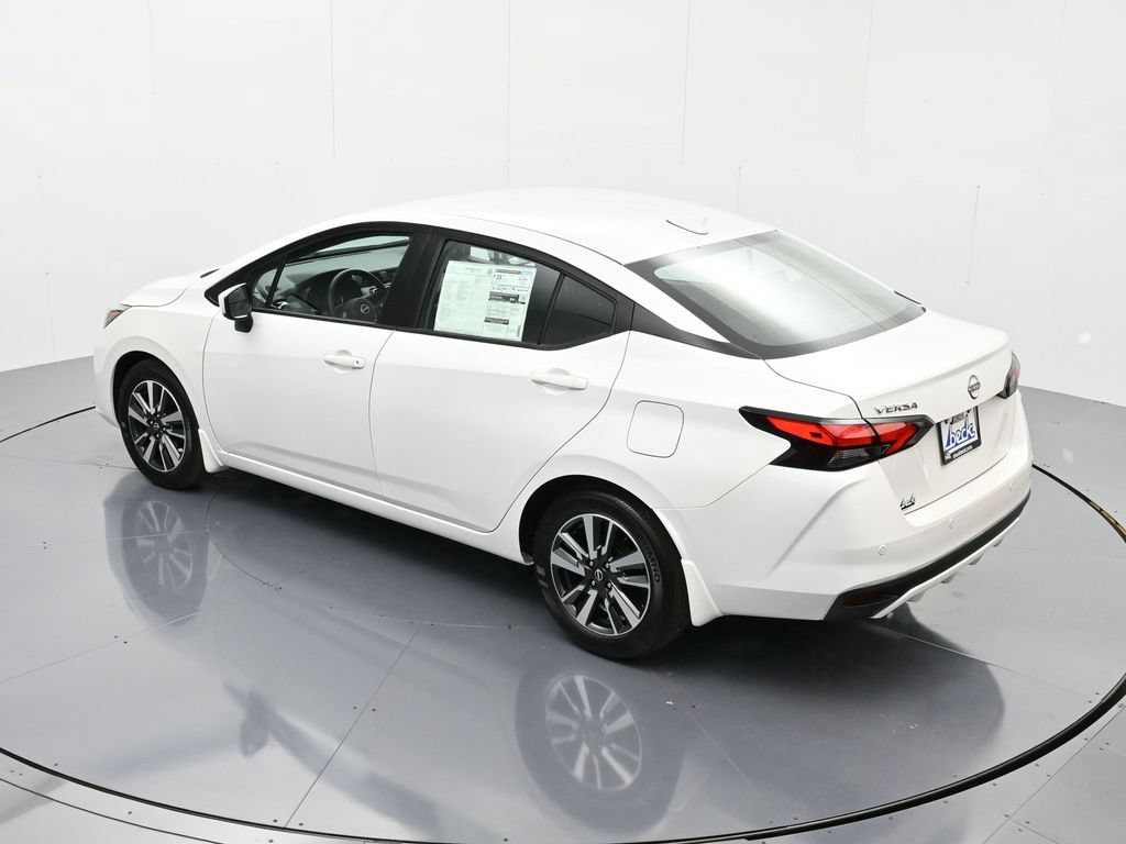 New 2025 Nissan Versa SV w/ Trunk Package FWD image 29