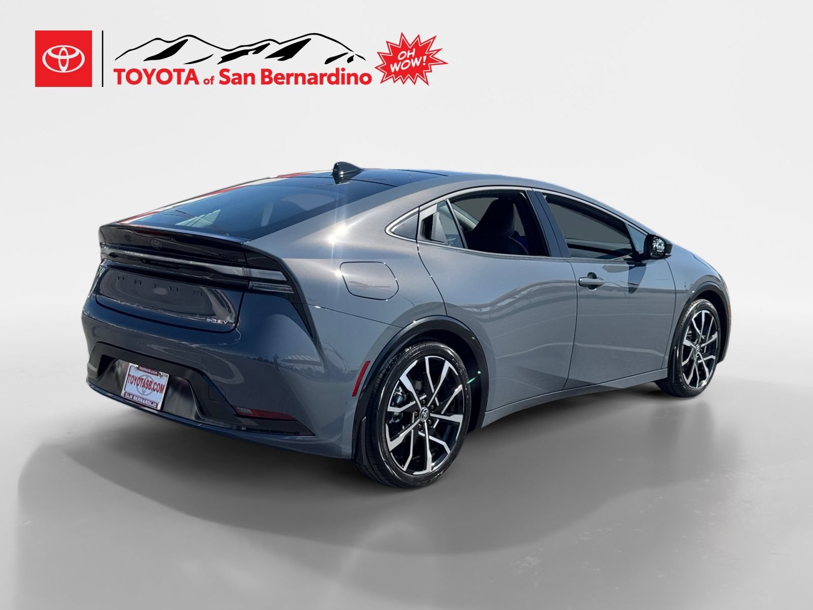 New 2026 Toyota Prius Plug-In Hybrid FWD image 5