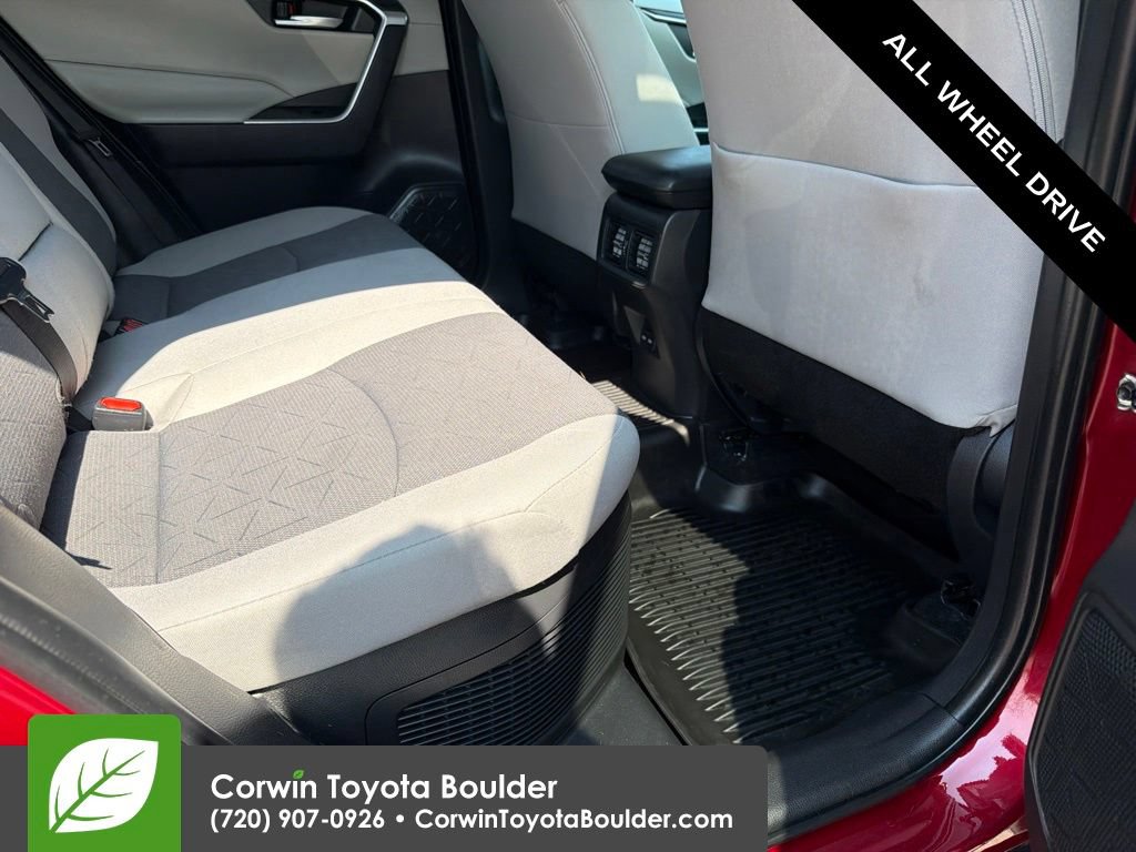 Used 2024 Toyota RAV4 XLE w/ Convenience Package AWD/4WD image 16