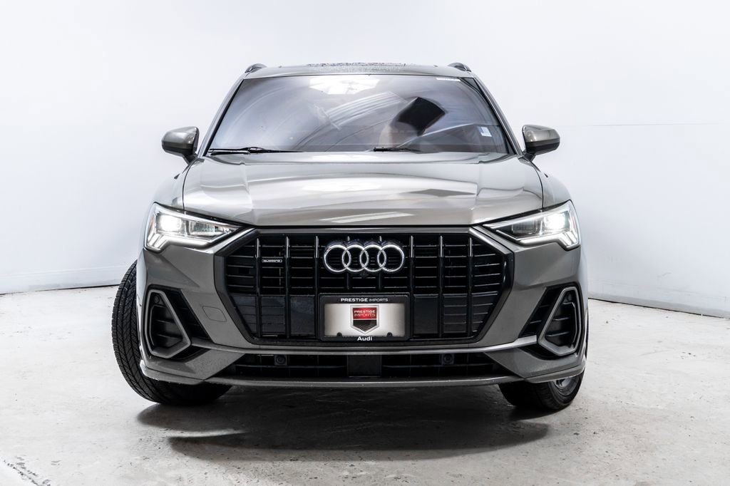 Used 2022 Audi Q3 2.0T Premium Plus w/ Premium Plus Package AWD/4WD image 10