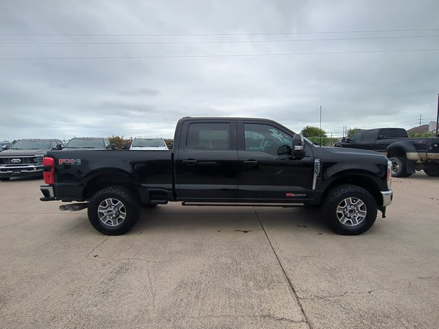 Used 2023 Ford F250 Lariat w/ Lariat Ultimate Package AWD/4WD image 4