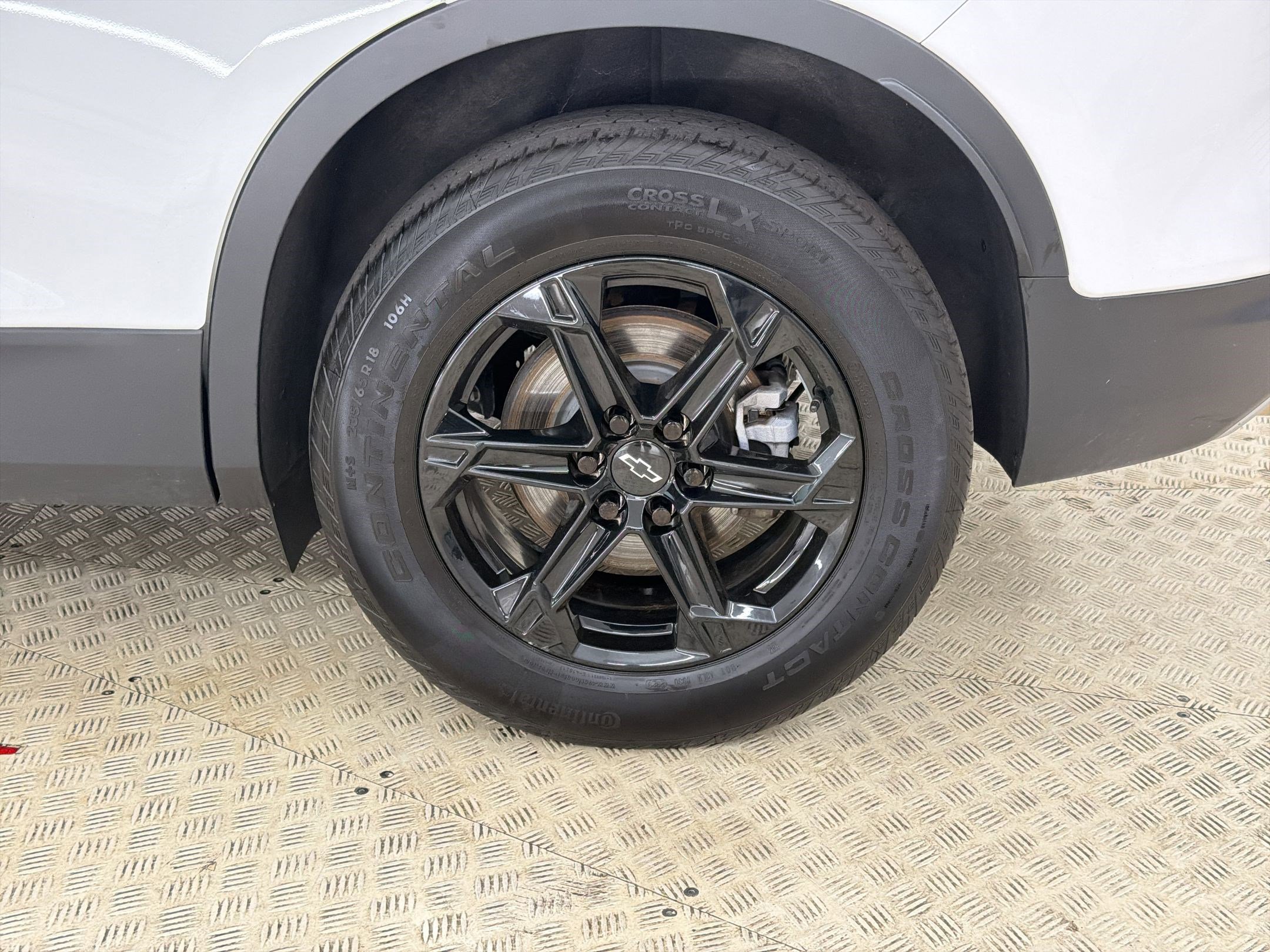 Used 2023 Chevrolet Blazer LT image 11