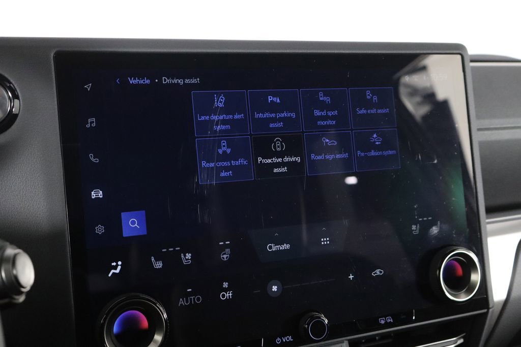 Used 2026 Lexus GX 550 image 34