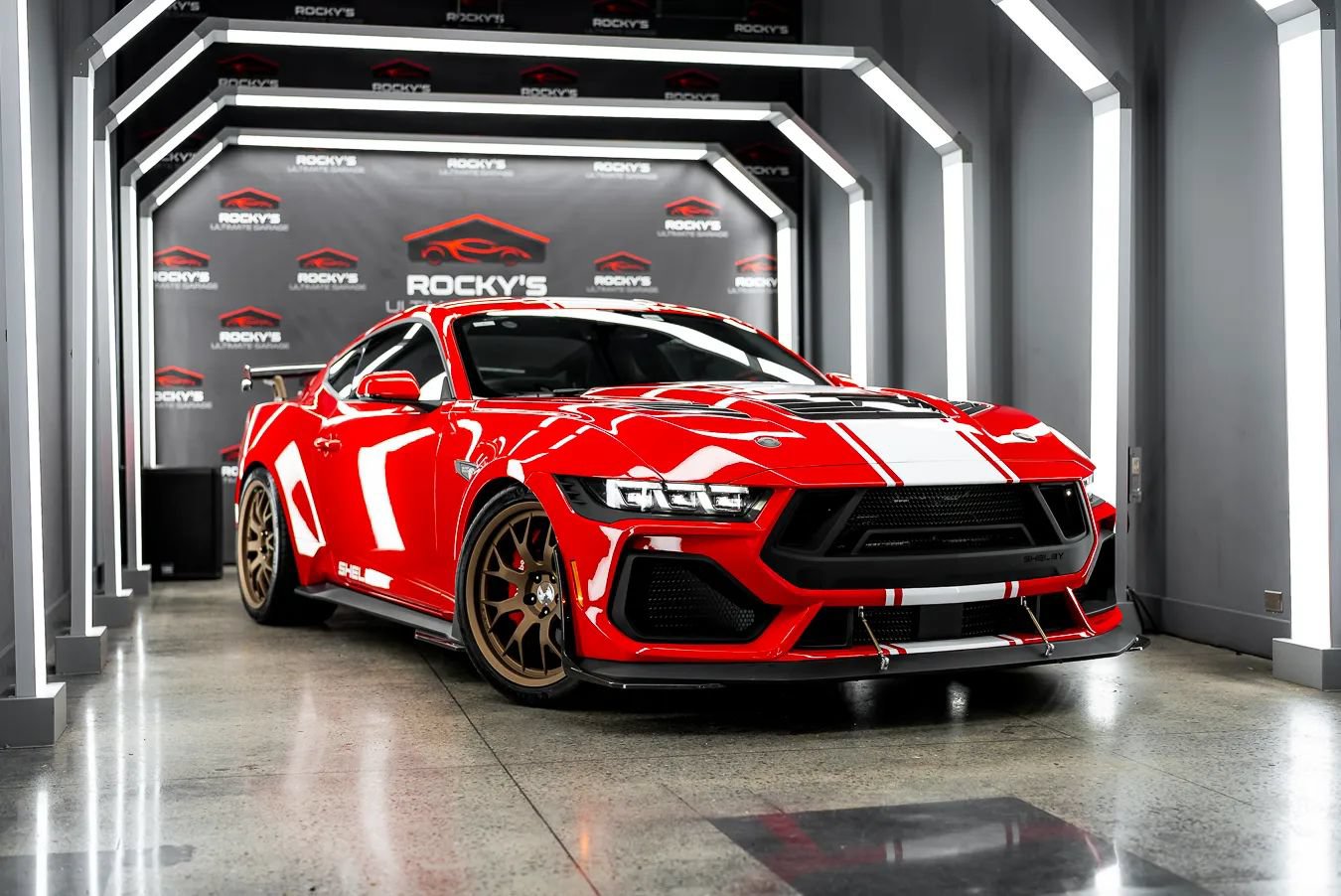 Used 2025 Ford Mustang GT Premium w/ GT Performance Package RWD image 1