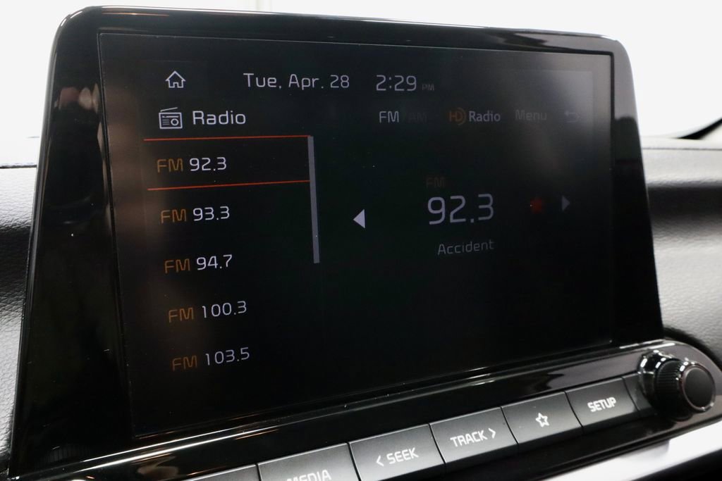 Used 2023 Kia Forte LXS FWD image 3