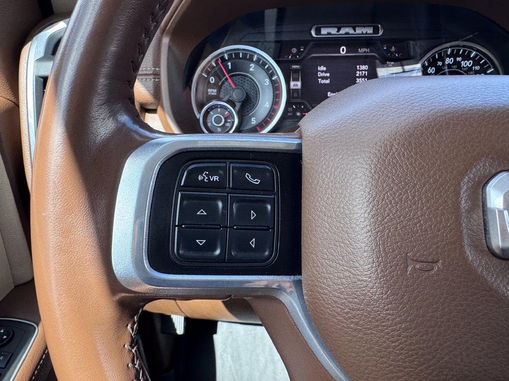 Used 2022 RAM 3500 Laramie AWD/4WD image 31