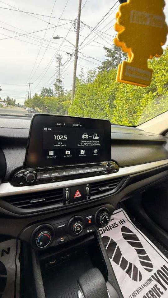 Used 2021 Kia Forte LXS FWD image 11