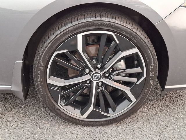 Used 2023 Nissan Altima 2.5 SR w/ SR Premium Package AWD/4WD image 11