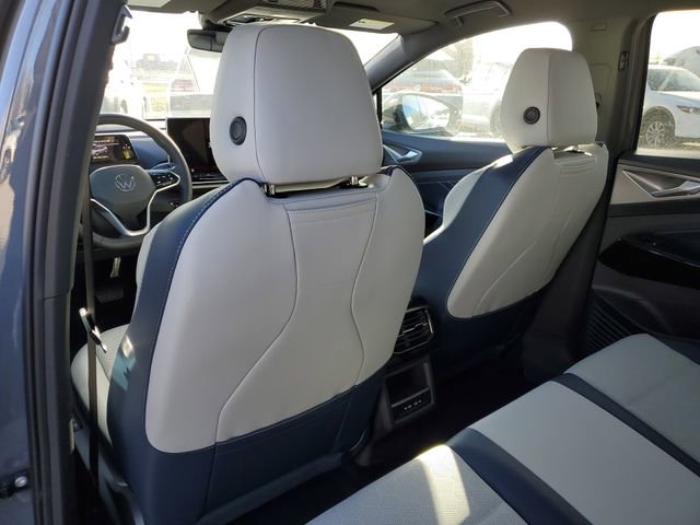 New 2025 Volkswagen ID.4 Pro S AWD/4WD image 13