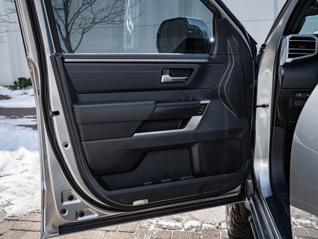 Used 2025 Toyota Tundra Platinum image 26