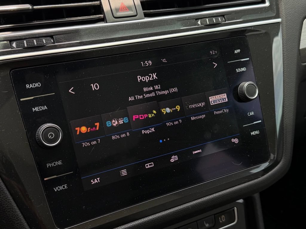 Used 2019 Volkswagen Tiguan SE FWD image 16