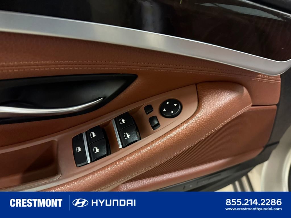 Used 2012 BMW 535i xDrive Sedan image 24