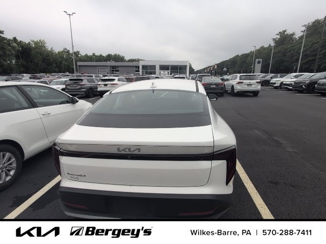 Certified 2025 Kia K4 FWD image 11