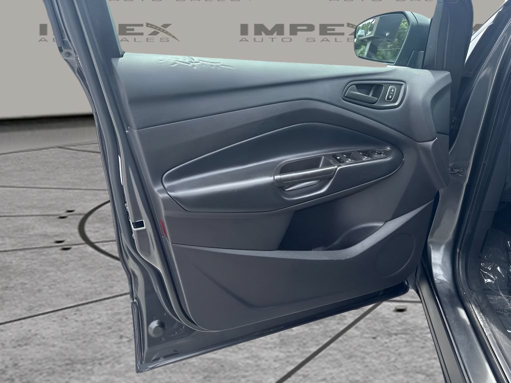 Used 2019 Ford Escape S FWD image 14