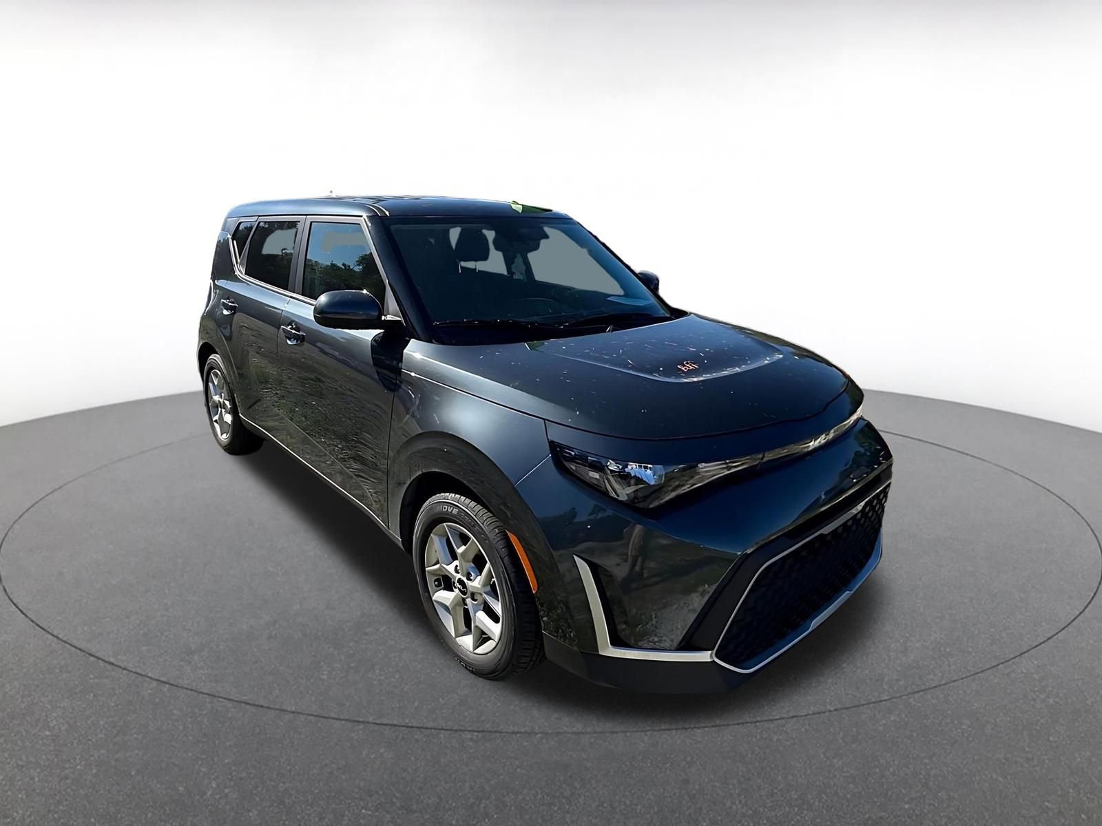 Used 2025 Kia Soul LX w/ LX Technology Package video 2