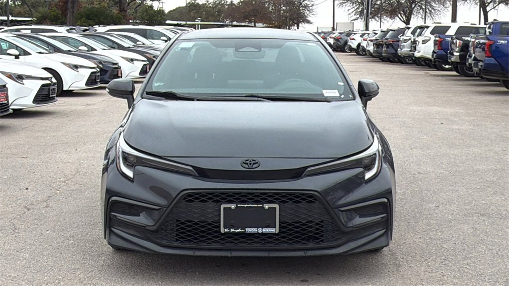 Used 2025 Toyota Corolla SE image 10