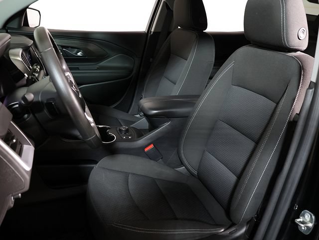 Used 2023 GMC Terrain SLE w/ Driver Convenience Package AWD/4WD image 4