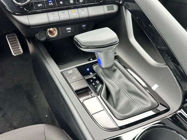 New 2025 Hyundai Elantra SEL image 21