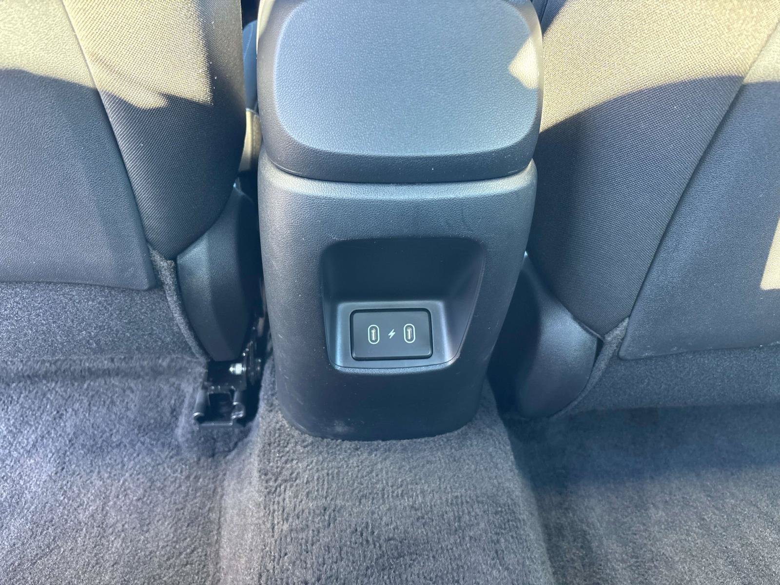 Used 2026 Hyundai Elantra SEL FWD image 12