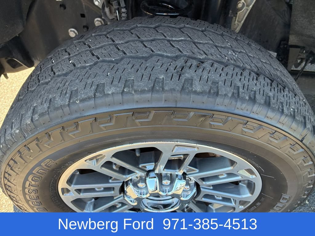 Used 2023 Ford F350 Limited AWD/4WD image 9
