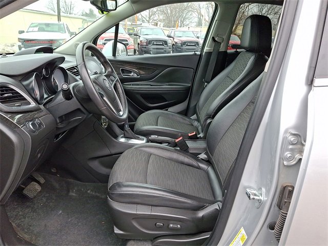 Used 2016 Buick Encore FWD image 13
