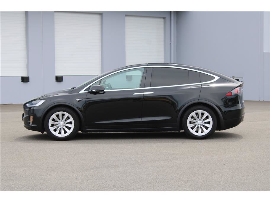 Used 2016 Tesla Model X 75D AWD/4WD image 2