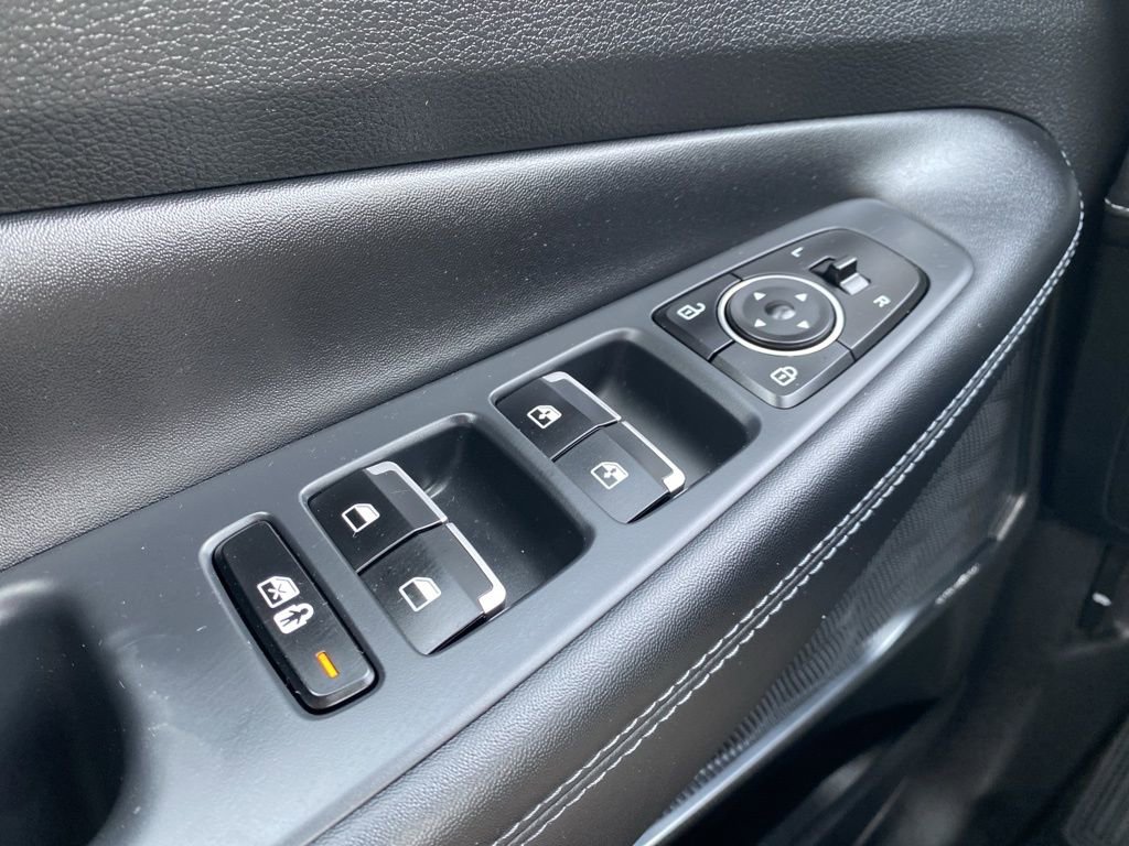 Certified 2023 Hyundai Santa Fe SEL w/ Premium Package image 25