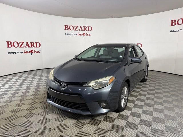 Used 2015 Toyota Corolla LE FWD image 4