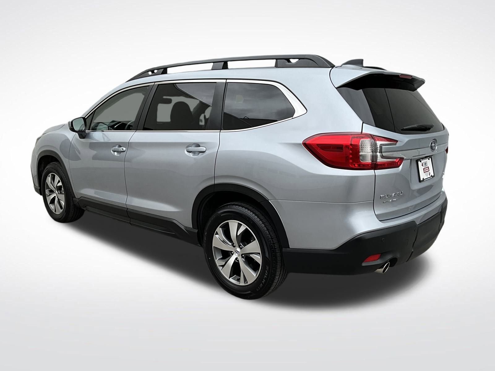 Certified 2024 Subaru Ascent Premium w/ Convenience Package image 3