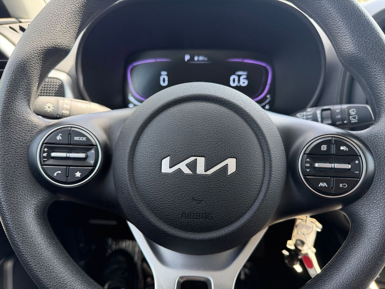 Used 2025 Kia Soul LX w/ LX Technology Package image 25