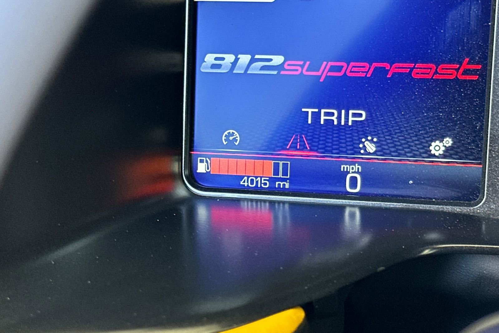 Used 2020 Ferrari 812 Superfast RWD image 32