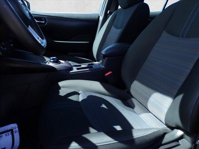 Used 2025 Nissan Leaf S FWD image 12