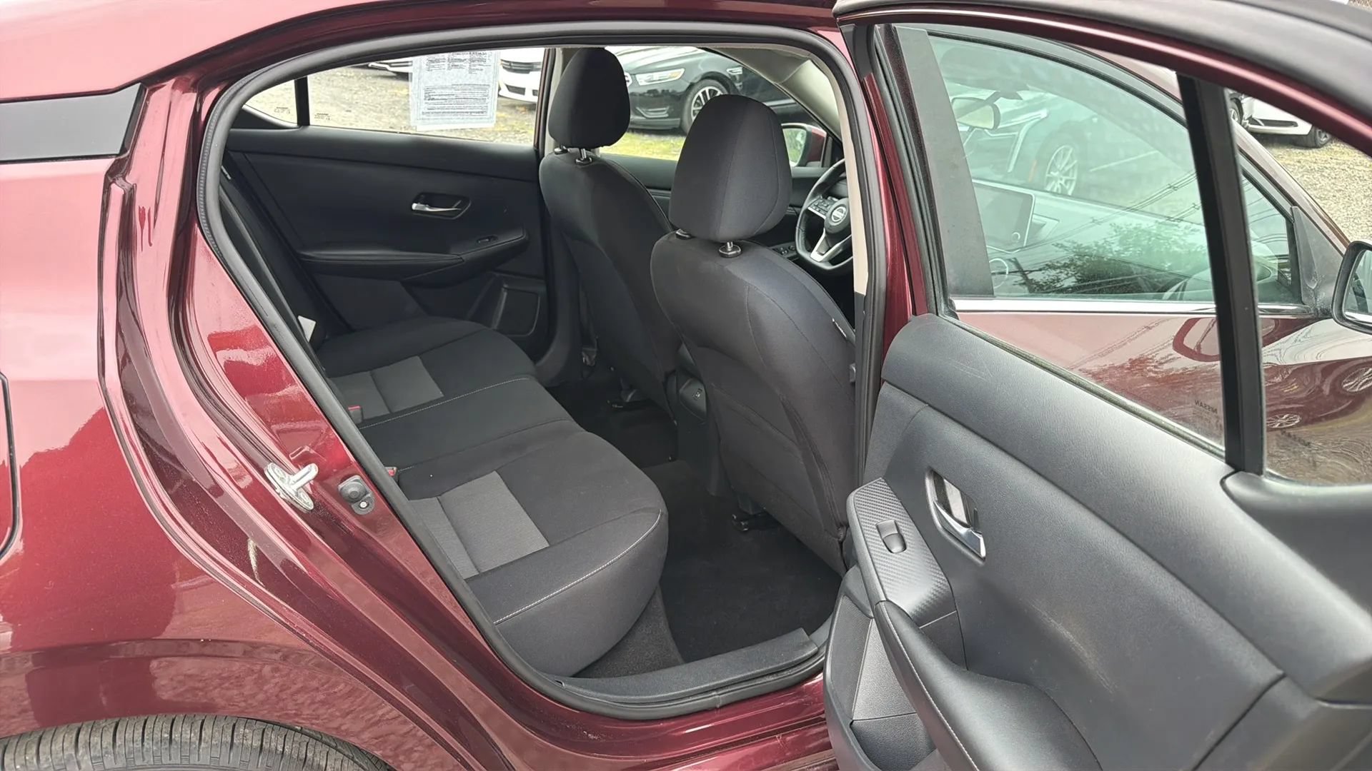 Used 2021 Nissan Sentra SV FWD image 26
