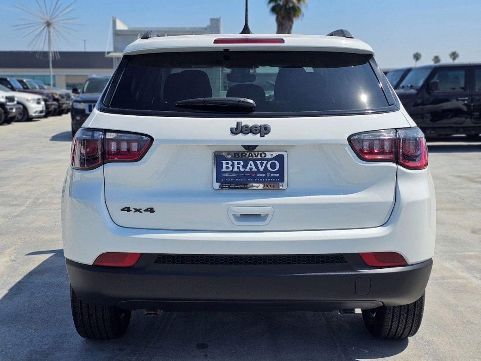 New 2026 Jeep Compass Latitude AWD/4WD image 6