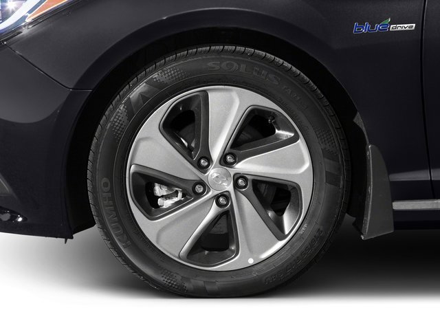 Used 2016 Hyundai Sonata Limited w/ Option Group 02 FWD image 14