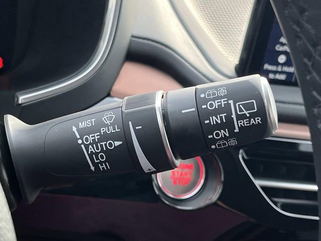 Used 2026 Acura MDX w/ Technology Package image 46