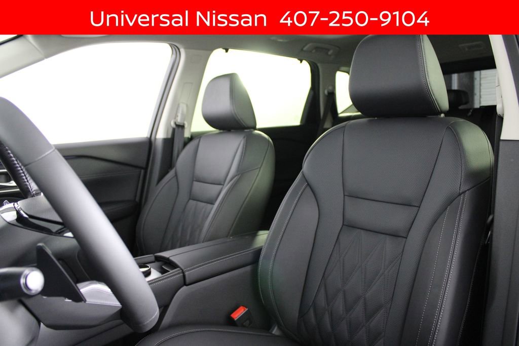 New 2026 Nissan Rogue Platinum image 15