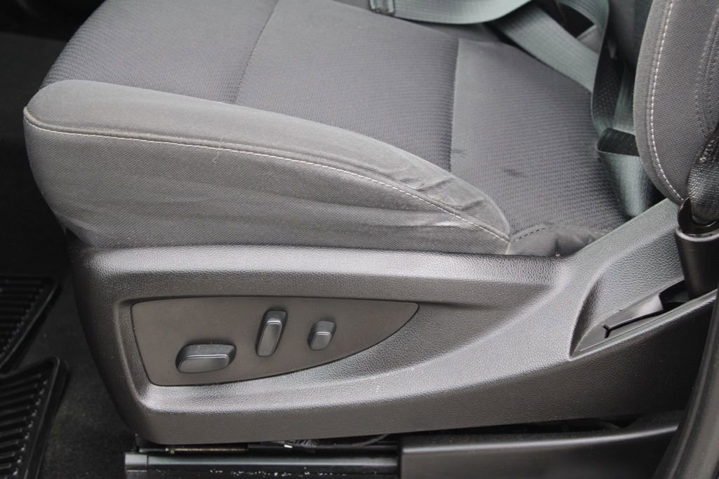 Used 2018 Chevrolet Silverado 1500 LT w/ All Star Edition image 16