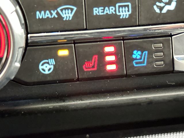 Used 2022 Ford F150 Lariat w/ Equipment Group 502A High AWD/4WD image 18