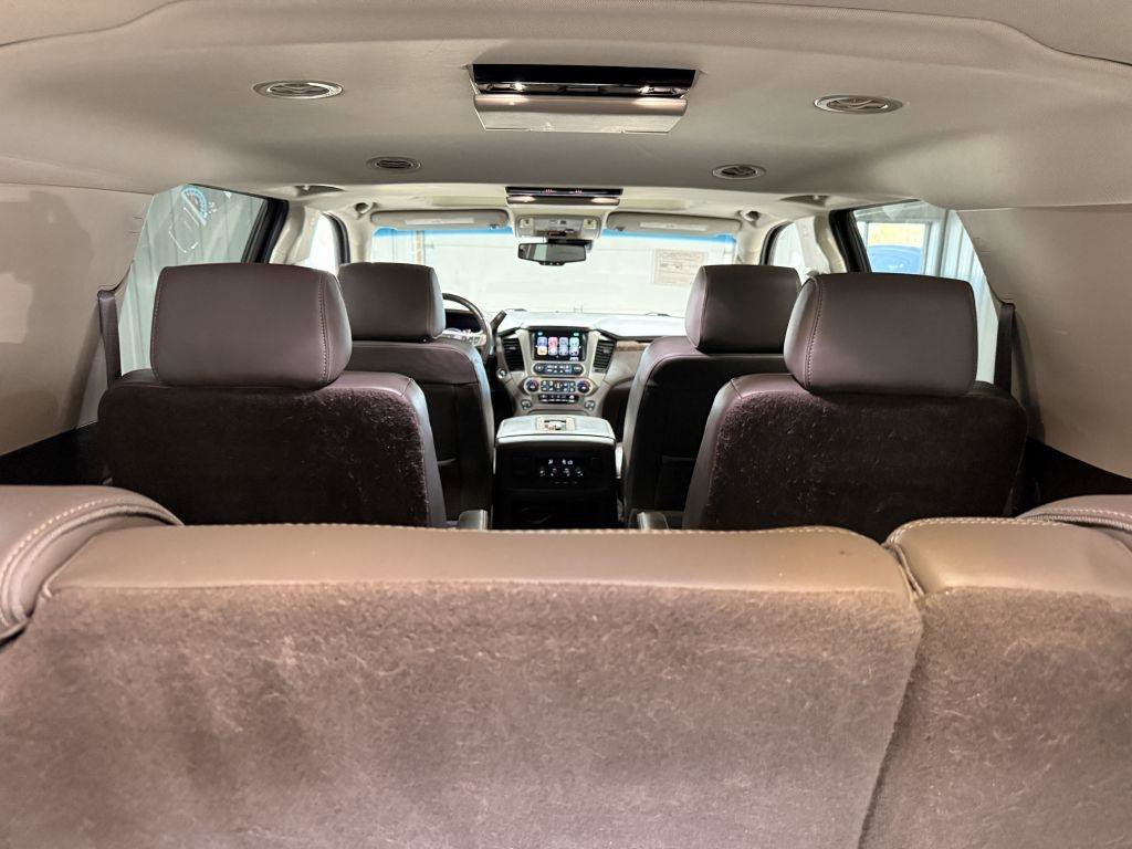 Used 2019 GMC Yukon XL Denali w/ Denali Ultimate Package AWD/4WD image 35