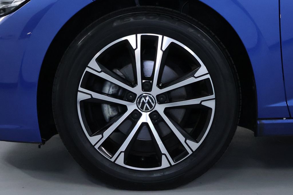 Used 2022 Volkswagen Jetta Sport image 32