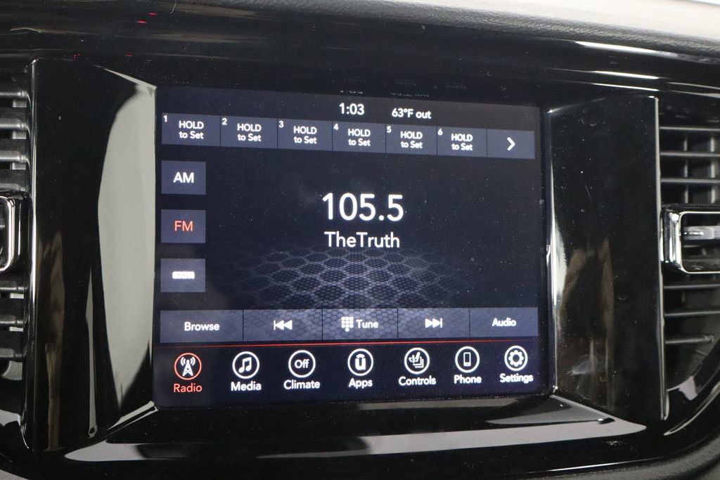 Used 2022 Dodge Durango GT image 33