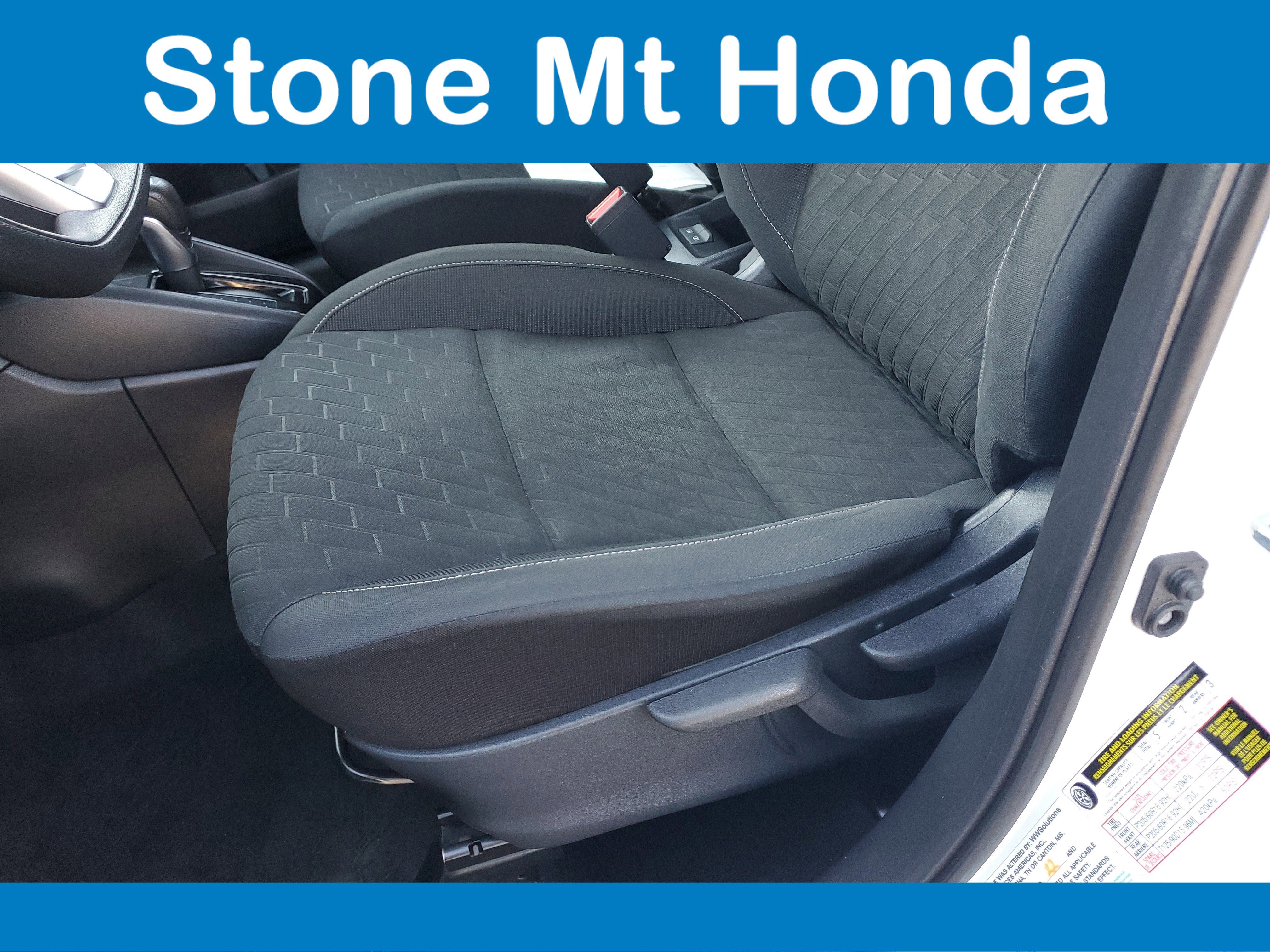 Used 2022 Nissan Kicks S image 18