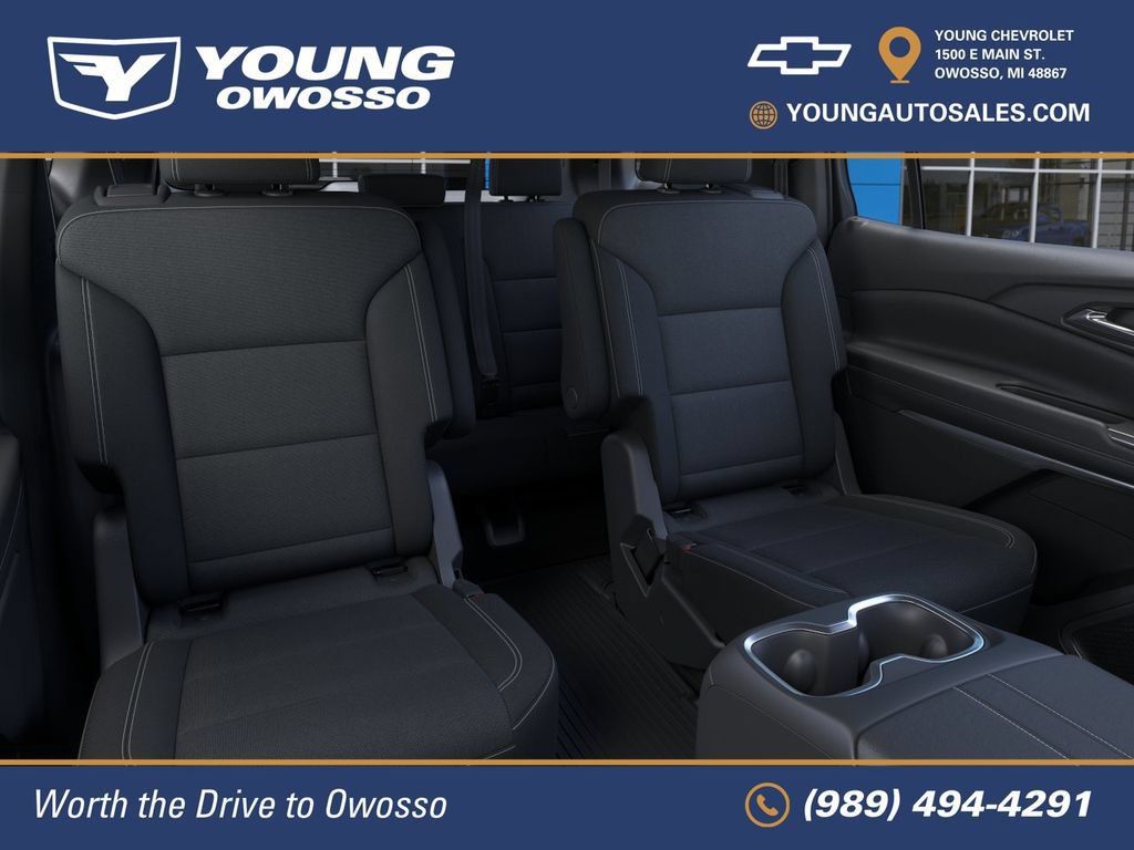 New 2027 Chevrolet Traverse LT w/ LPO, Floor Liner Package AWD/4WD image 18
